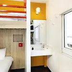 Hotelf1 Compiègne Hotel Venette