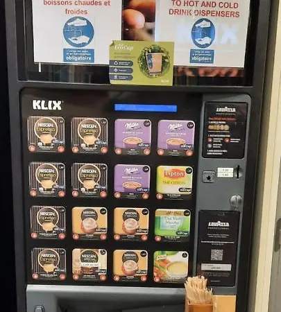 Hotelf1 Compiègne Hotel