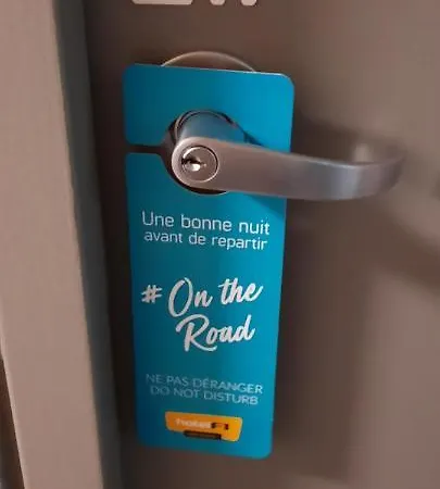 Hotell Hotelf1 Compiegne *