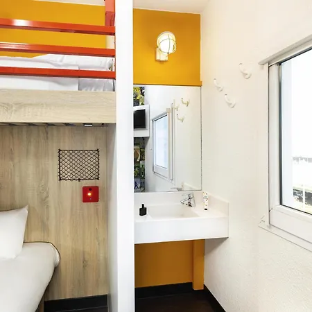 Hotelf1 Compiègne Hotel Venette