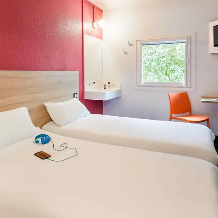 Hotelf1 Compiegne Hotel
