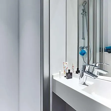 Hotelf1 Compiegne Hotell Venette