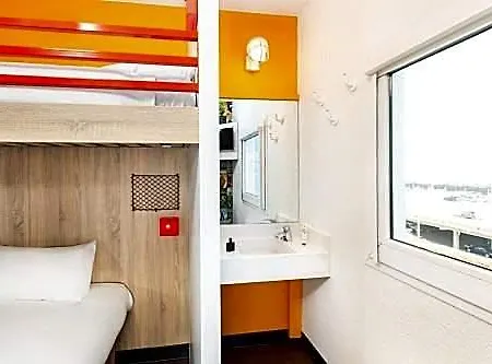 Hotelf1 Compiegne Hotell Venette