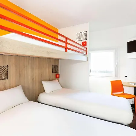 Hotelf1 Compiegne Hotel Venette
