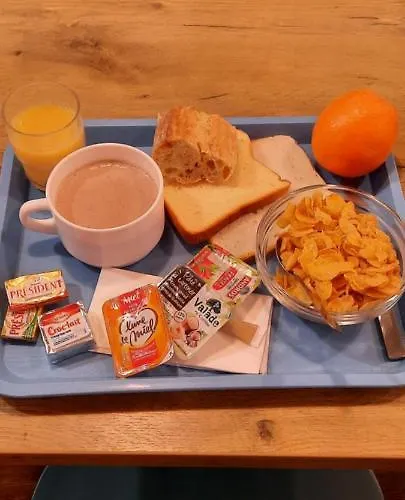 Otel Hotelf1 Compiegne