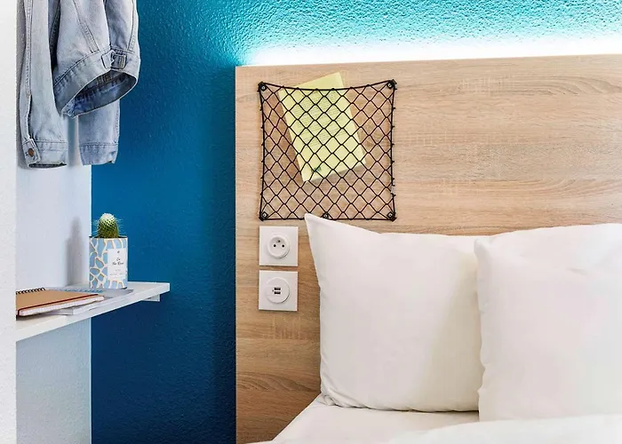 Hotelf1 Compiègne Venette